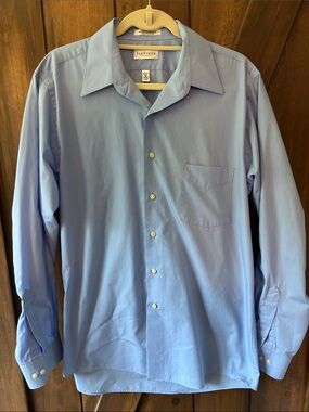 Van Heusen Light Blue Long-Sleeve Dress Shirt